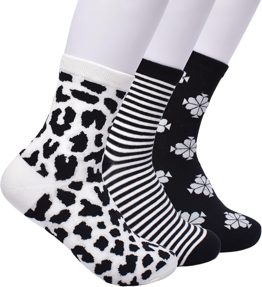 kate spade new york Women's 3-Pack Leopard Shortie Crew Socks, Soft & Comfortable