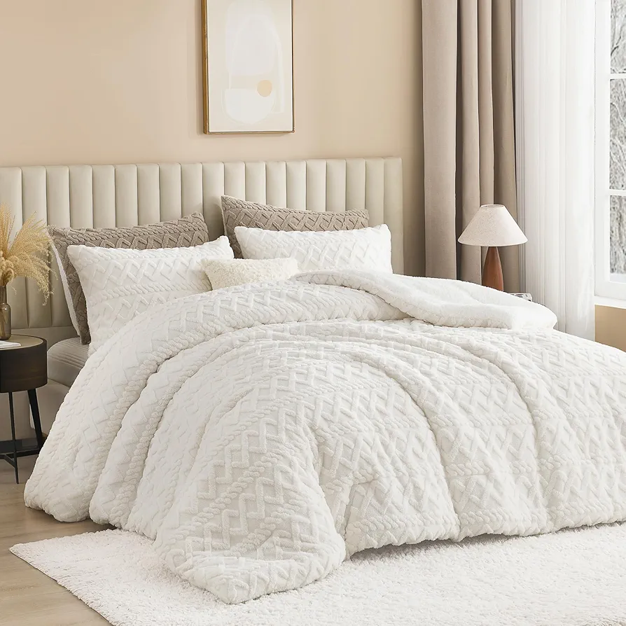 Andency White Sherpa Comforter Set King Size, 3 Pieces Fluffy Faux Fur Bedding Comforter, Winter Warm Plush Fleece Fuzzy Shaggy Bed Sets