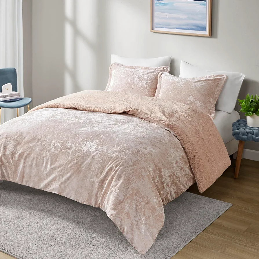 Intelligent Design Queen Comforter Set, Reversible Velvet Comforter Set, Soft & Warm Sherpa Reverse, Winter Fluffy Comforter Bed Set with 2 Shams, Mira, Full/Queen Blush 3 Piece