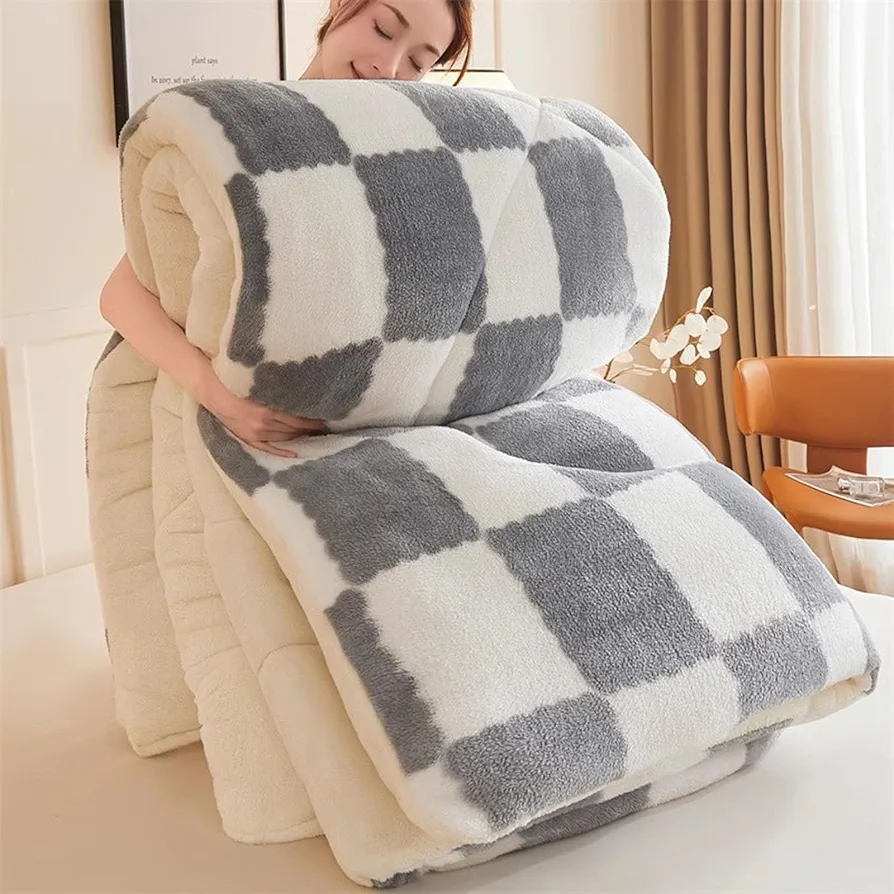 New Winter Sherpa Quilts King Size, Thick Warm Winter Comforter Double Sided Lambswool Quilts Core High Weight Quilt Blanket(A,150x200cm/2.5kg)